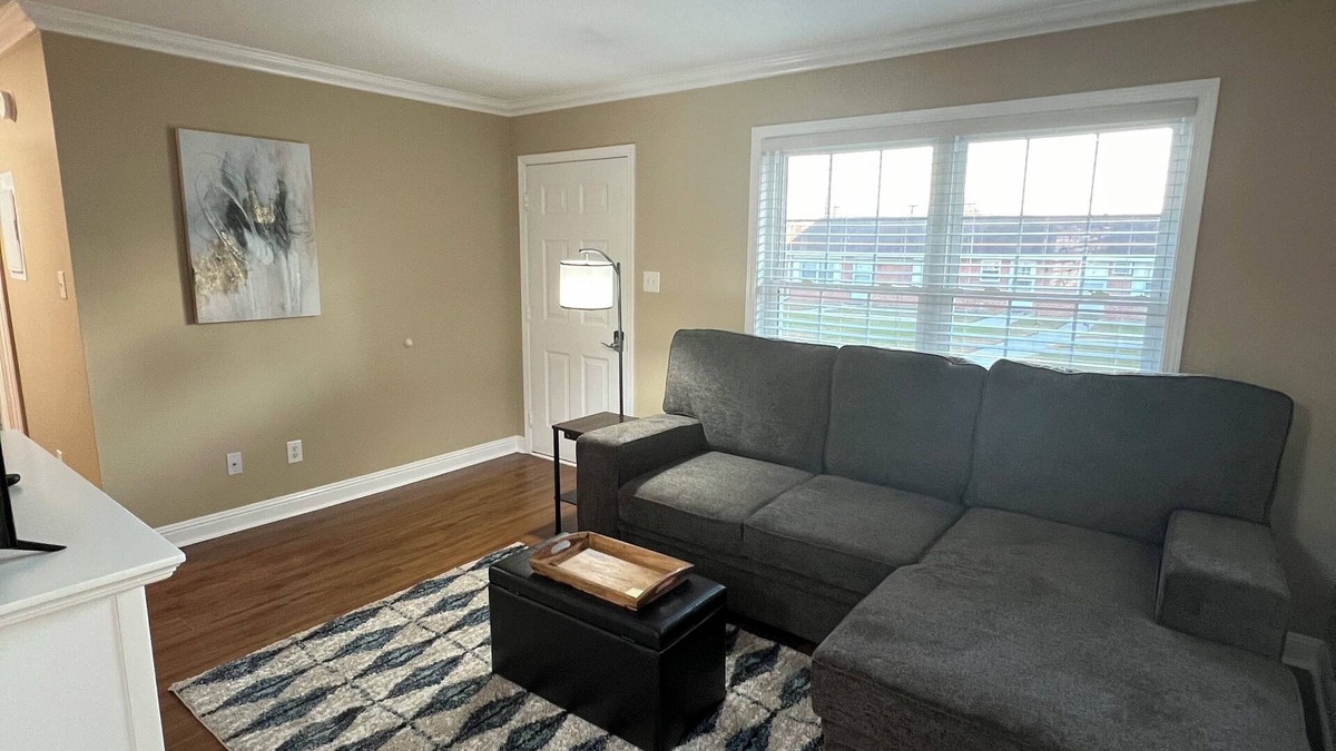 Wartburg Apartment | Charming 2-bedroom apartment in lovely Wartburg. Close to Hiking & Kayaking
