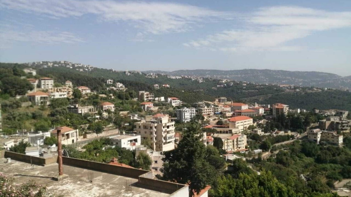 Baabda Apartment | Charming 2-bedroom apartment with WiFi, AC in lovely Kesrwan