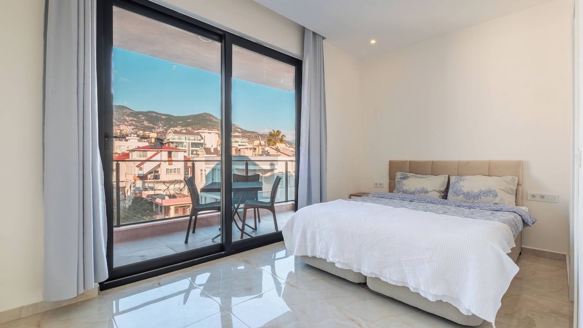 Alanya Apartment | Charming 2-bedroom apartment with WiFi, AC in soothing Antalya