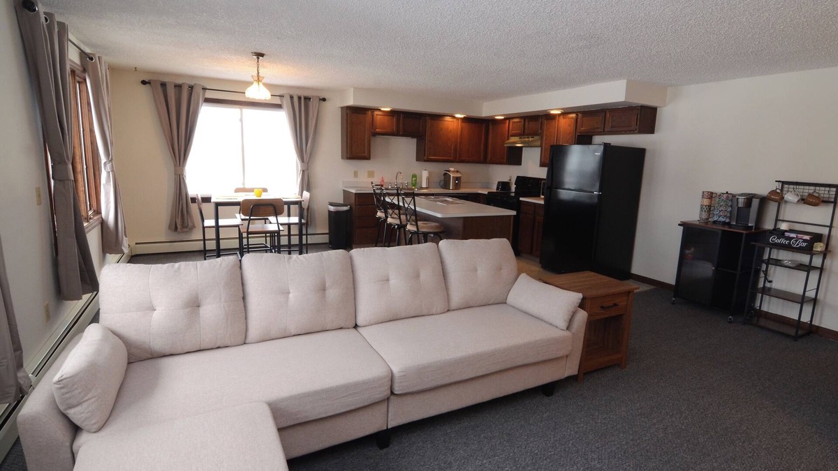 Conesus Apartment | Charming 2-bedroom apartment with WiFi, AC in lovely Conesus