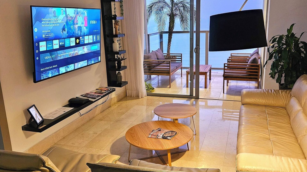 Panama City Apartment | Charming 2-Bedroom apartment at best Building of Panama City by Phillipe Starck