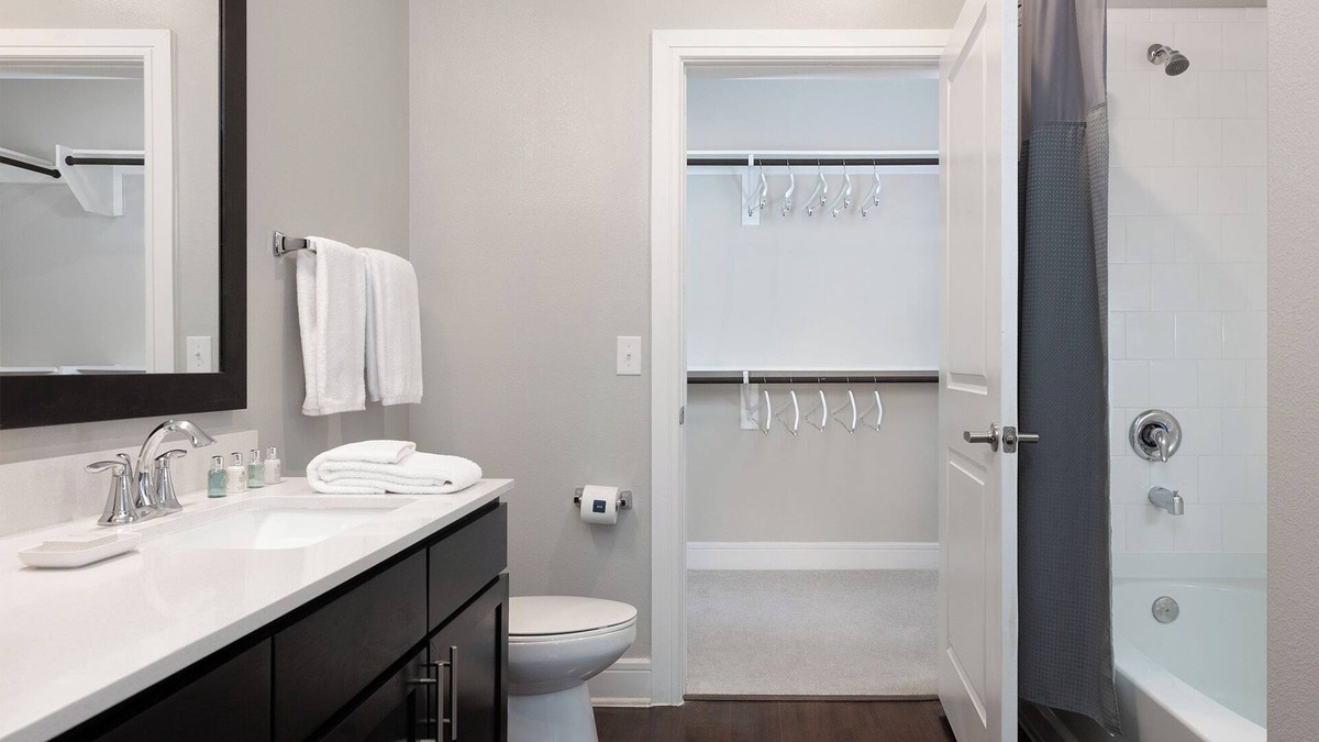 Las Colinas Apartment | Charming 2-bedroom apartment
