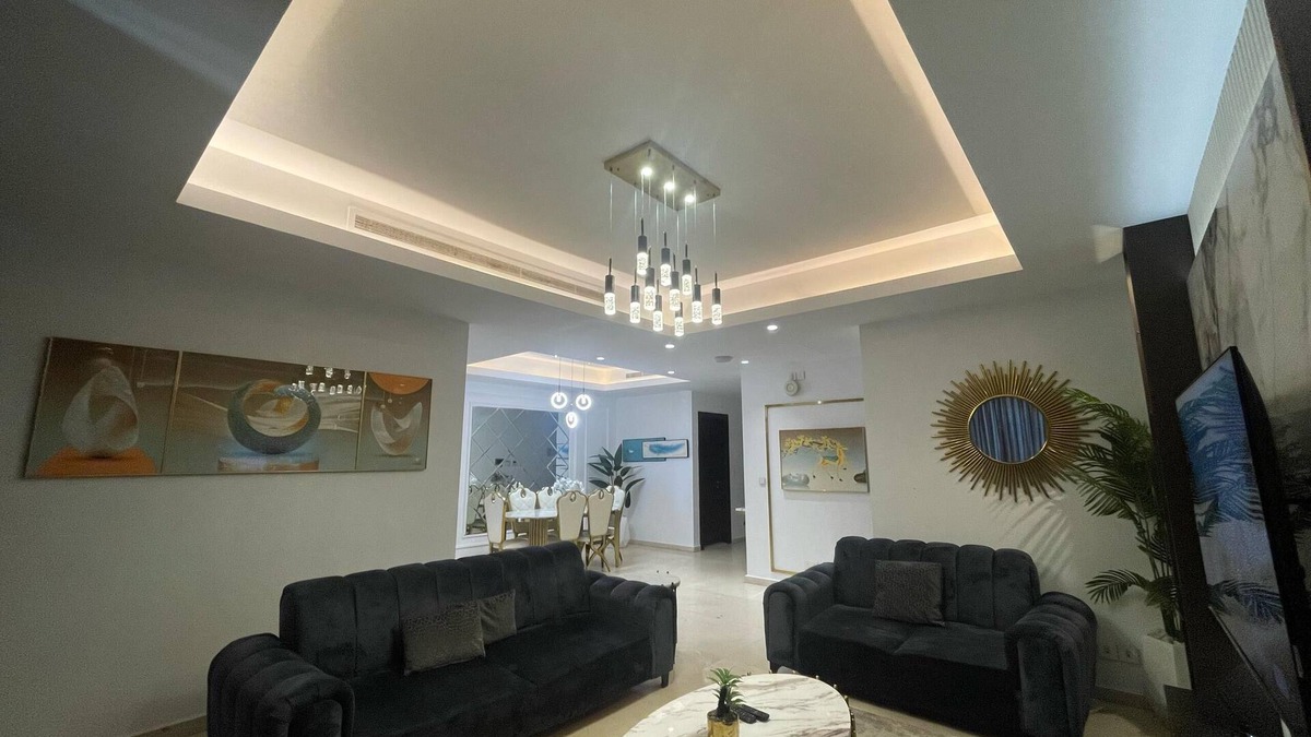Lagos Apartment | Charming 2-bedroom apartment with WiFi, AC in [Eko Atlantic, Eko Pearl Towers]