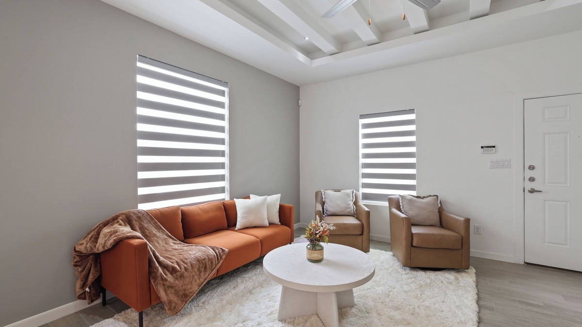 Alton Apartment | Charming 2-bedroom apartment with WiFi, AC in fabulous Alton/Mission Tx.