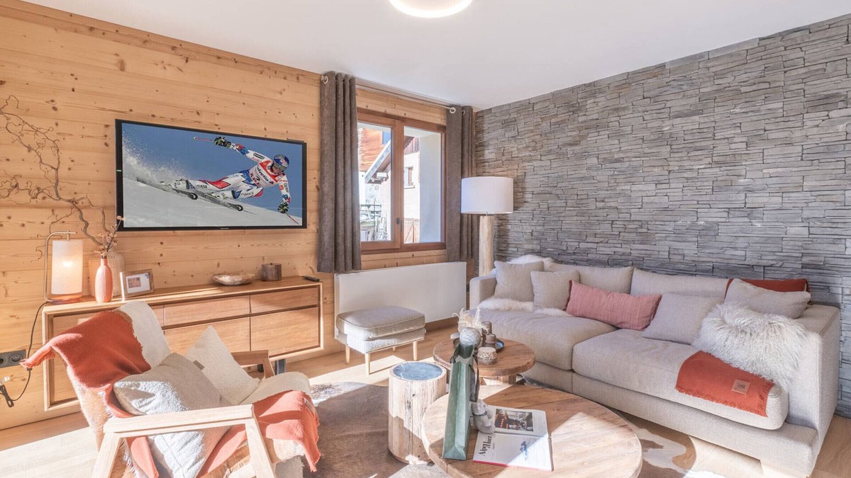 Viel-Alpe Apartment | Charming 2-Bedroom Apartment Near Slopes with Garage and WiFi in Alpe d'Huez