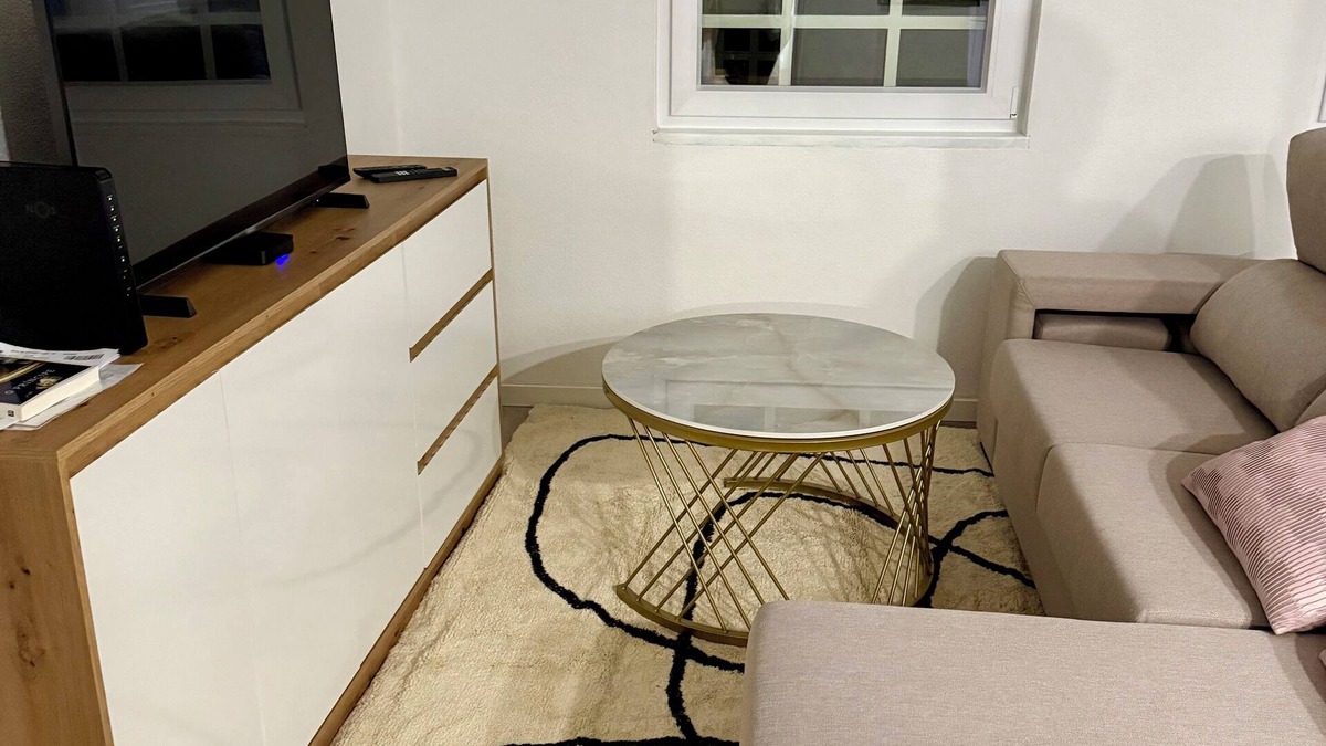 Se Apartment | Charming 2-bedroom apt in lovely Guarda with AC, WiFi - Hystoric city centre