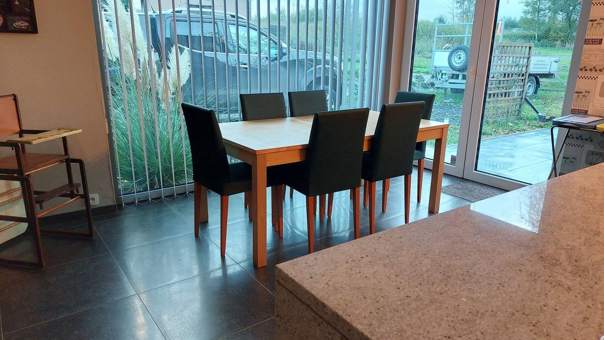 Bertogne House | Charming 2-bedroom Arden's house in welcoming Bastogne with WiFi