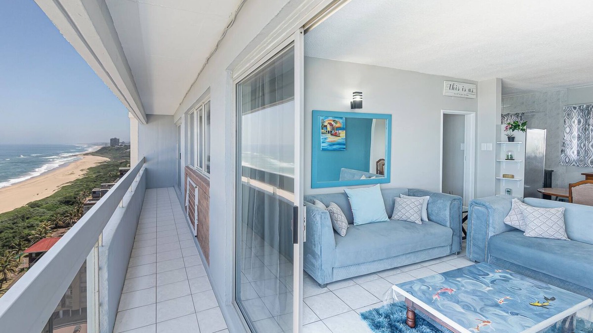 Kingsborough Apartment | Charming 2-bedroom beachfront apartment with WiFi in Amanzimtoti