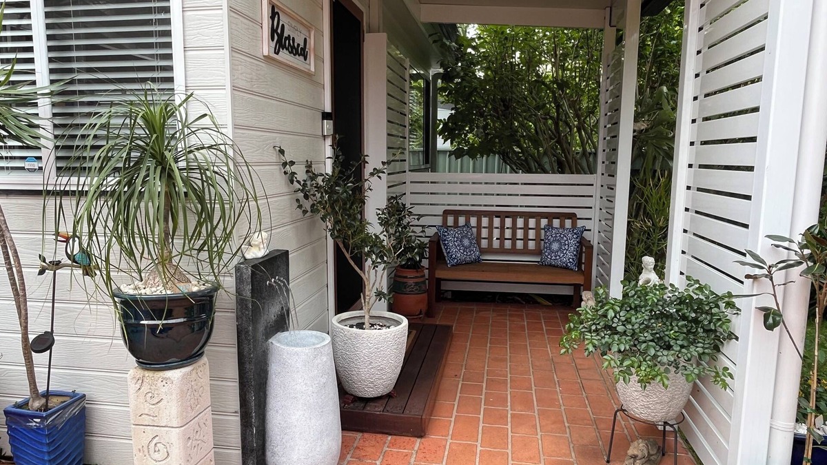 Yattalunga Cottage | Charming 2-bedroom cottage with AC, WiFi in enchanting Yattalunga.