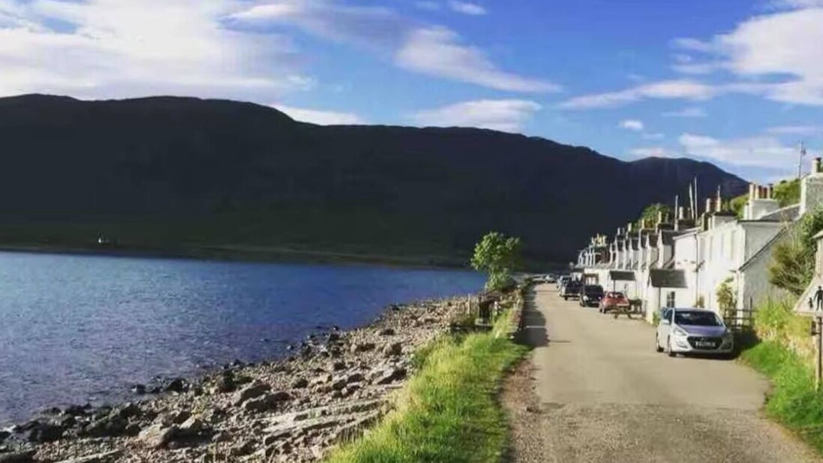 Applecross Cottage | Charming 2-bedroom cottage in Applecross with WiFi access