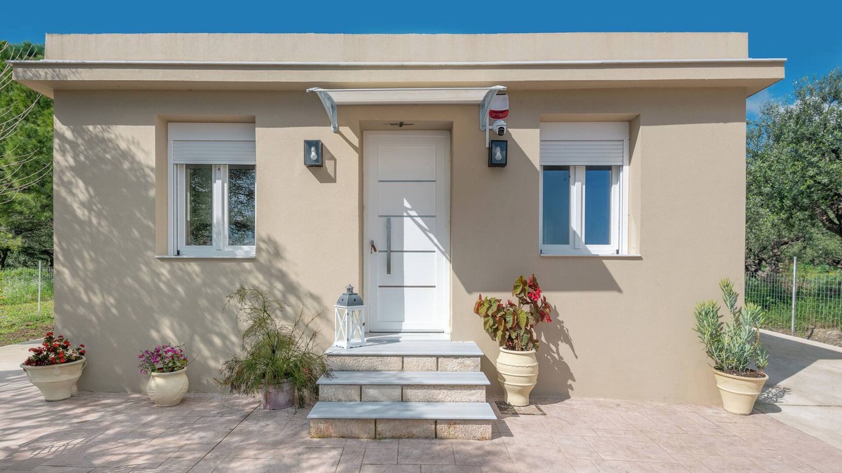 Romirion House | Charming 2-bedroom country house with WiFi, AC in Zakynthos