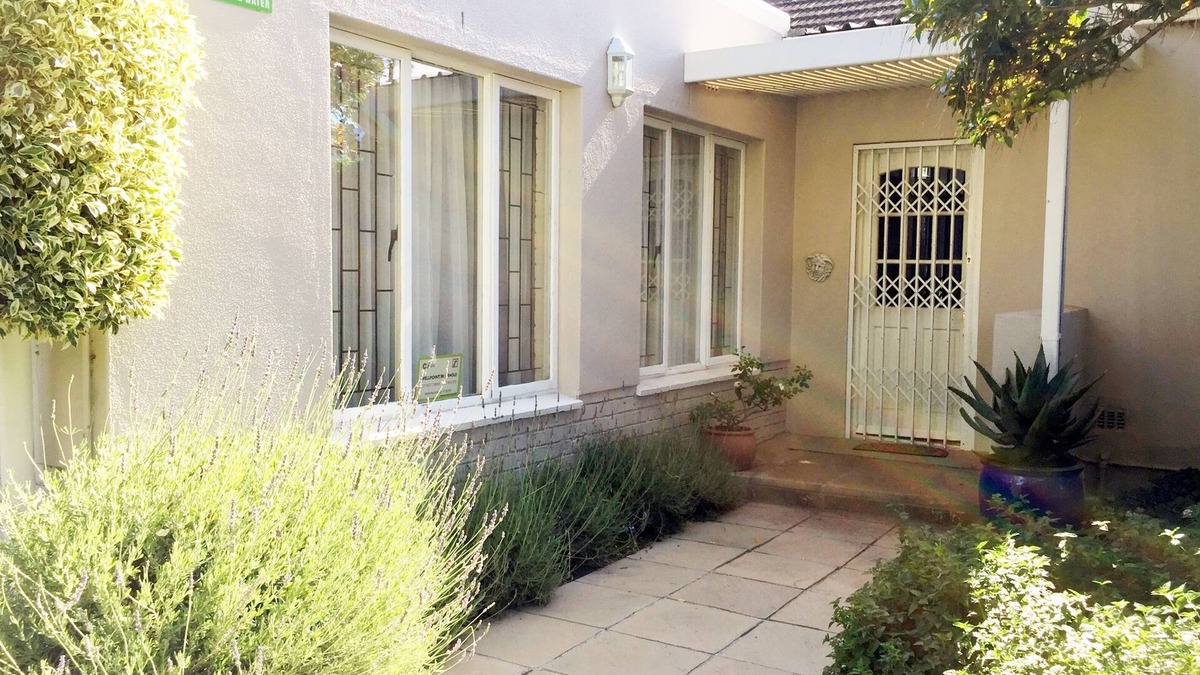 Plumstead House | Charming 2 Bedroom Cottage