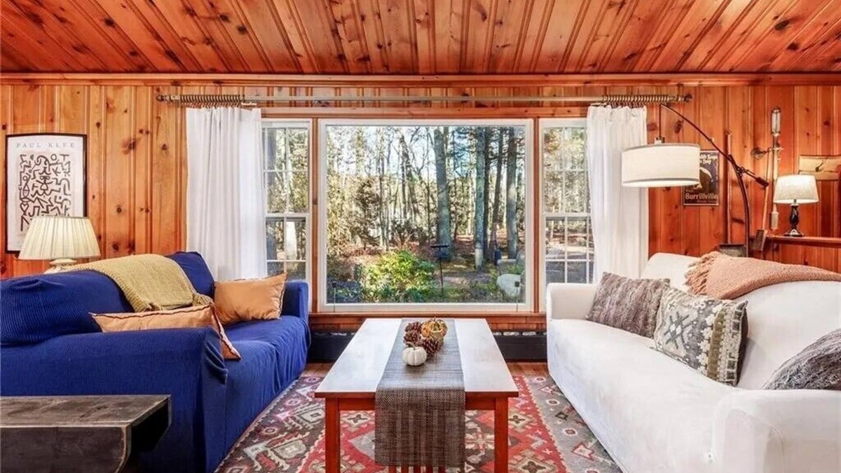 Putnam Cottage | Charming 2-bedroom cottage on 7 acres of woods in Putnam with AC, WiFi
