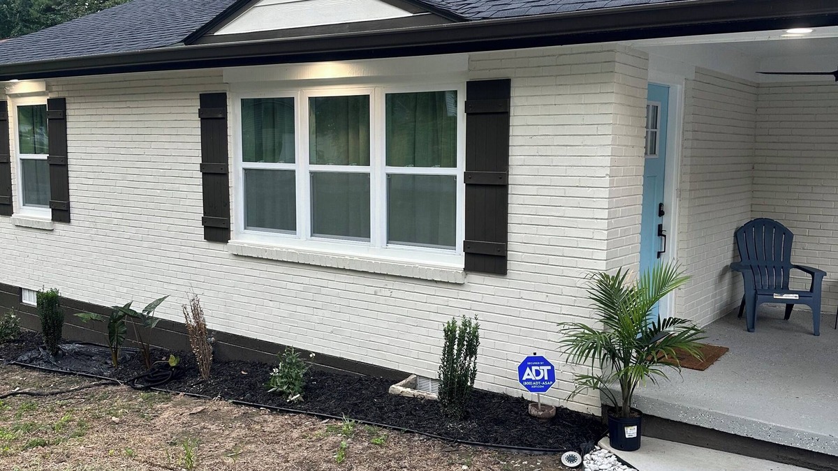 Hapeville House | Charming 2-bedroom house in lovely Hapeville with WiFi, AC. Minutes from Airport