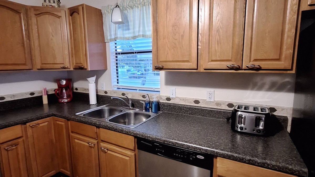 The Villages House | Charming 2-bedroom house in The Villages near Spanish Springs.
