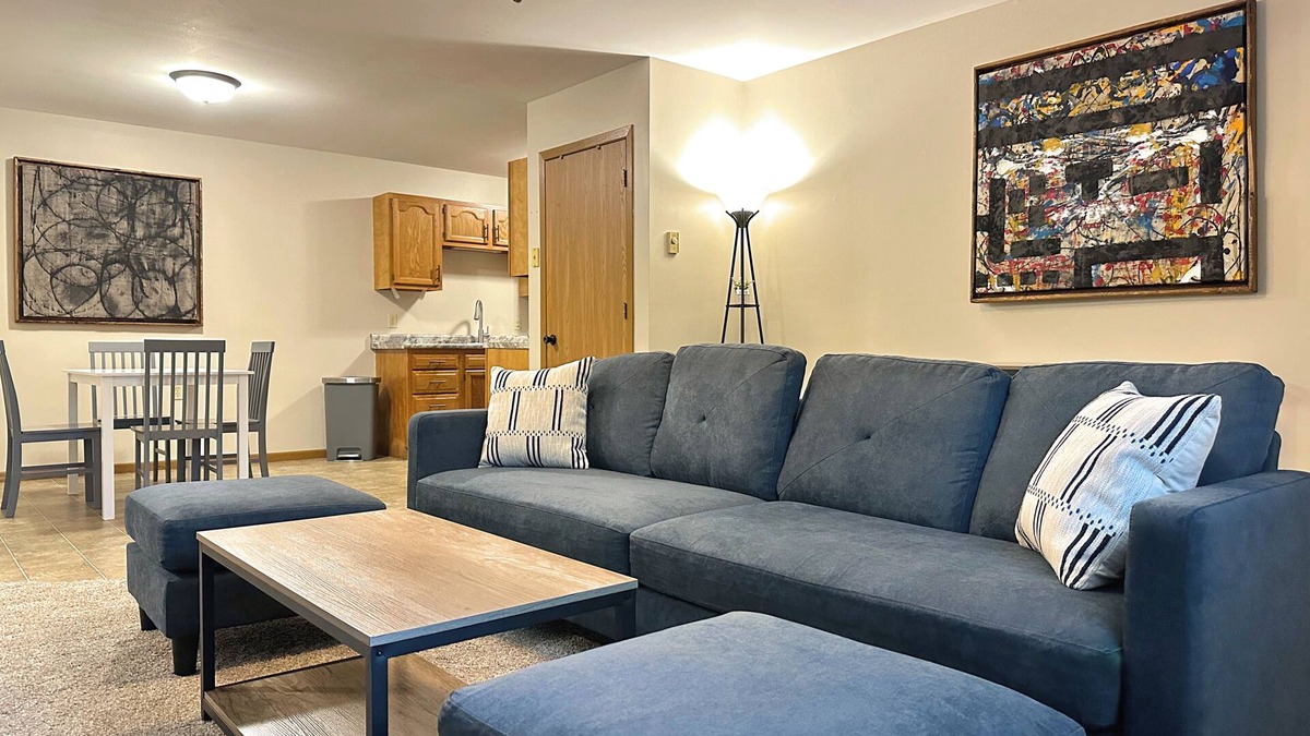 Reedsburg House | Charming 2-bedroom Home in Reedsburg - 20min from Wisconsin Dells