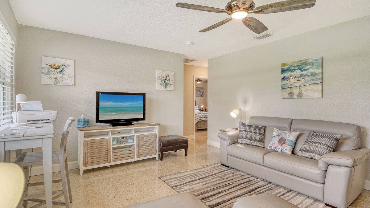 South Sarasota House | Charming 2-bedroom house with AC in Sarasota