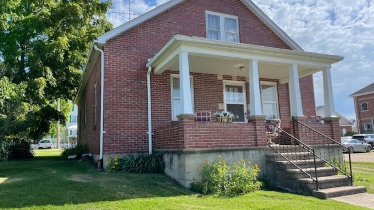 Hermann House | Charming 2-bedroom house in fabulous downtown Hermann