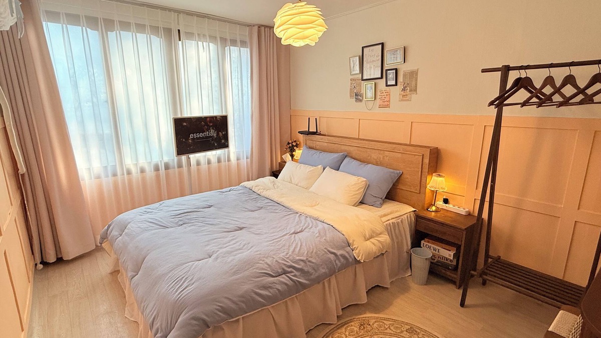 Suwon House | Charming 2-bedroom house in pleasant Suwon with AC, WiFi