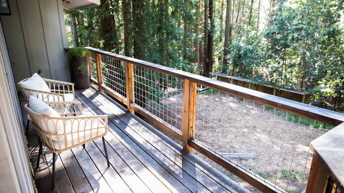 Timber Cove House | Charming 2-bedroom house near the coast in Jenner with WiFi and AC