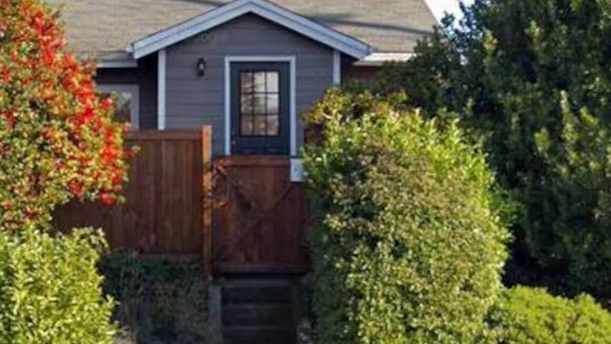North End House | Charming 2-bedroom house with WiFi and AC in welcoming Tacoma