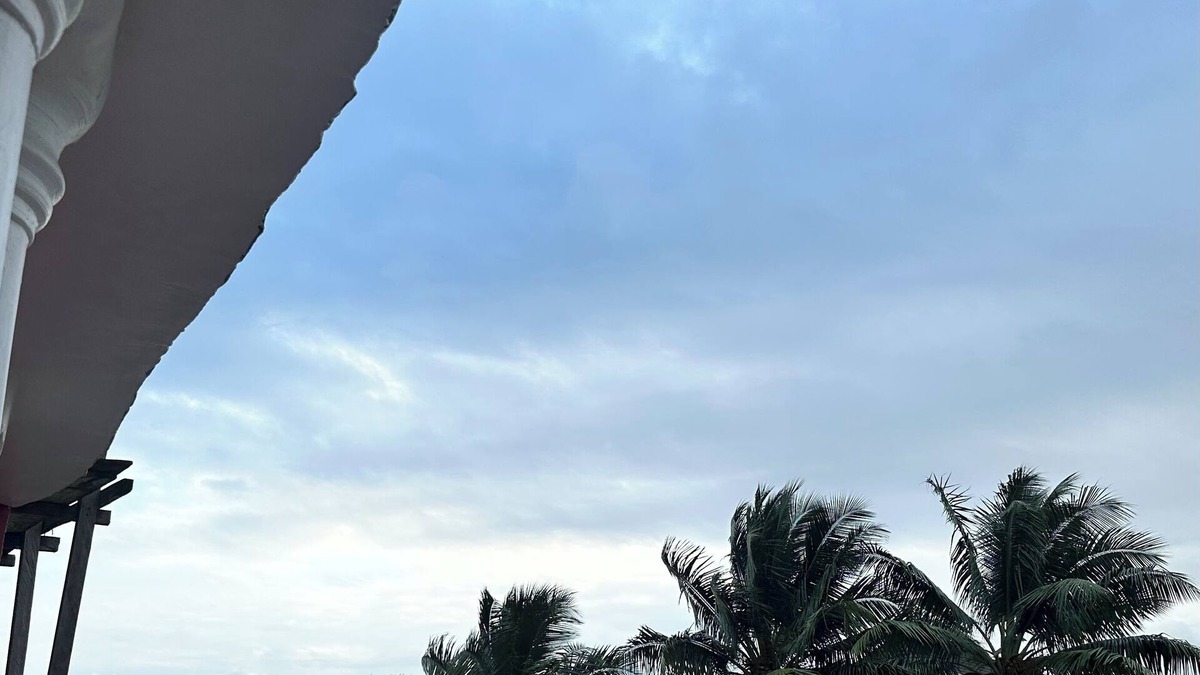 Monrovia Apartment | Charming 2-bedroom Ocean View Apartment with Wi-Fi, AC and Generator in Monrovia