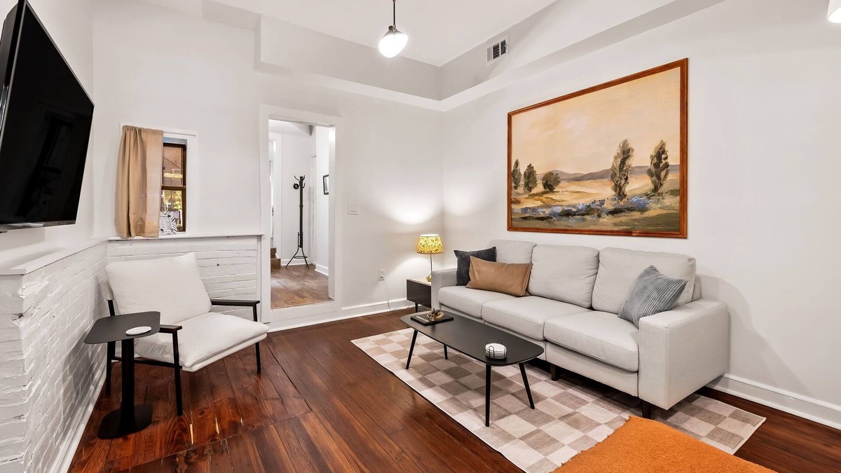 Upper Fells Point Apartment | Charming 2-bedroom private apartment in Upper Fells Point