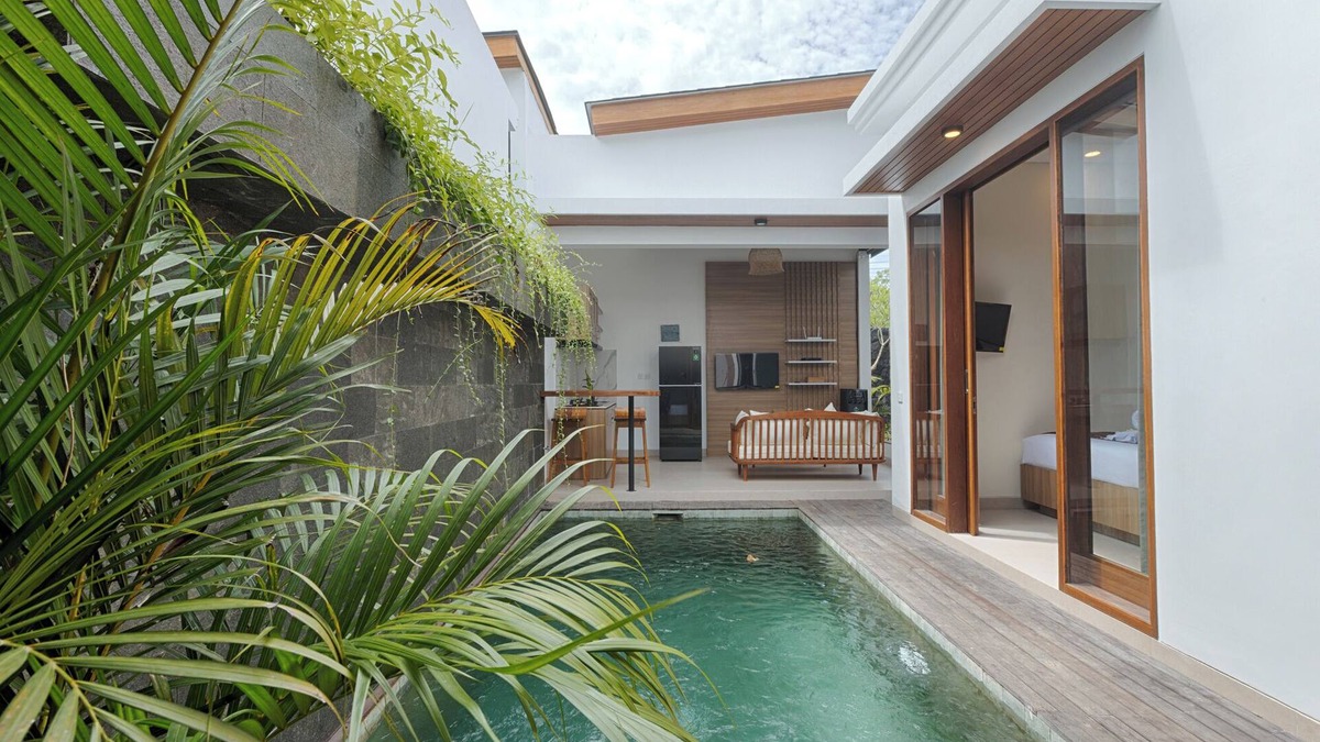 Lodtunduh Villa | Charming 2-bedroom private pool villa in marvelous Bali with WiFi, AC