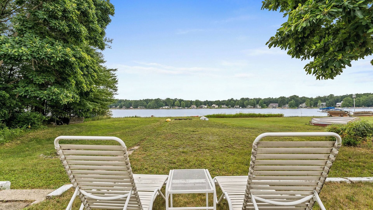 Twin Lake House | Charming 2-Bedroom Strong Cottage in Twin Lake, MI