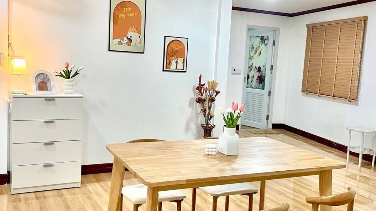 Khlung House | Charming 2-bedroom house with WiFi, AC in pleasant Tambon Khlung