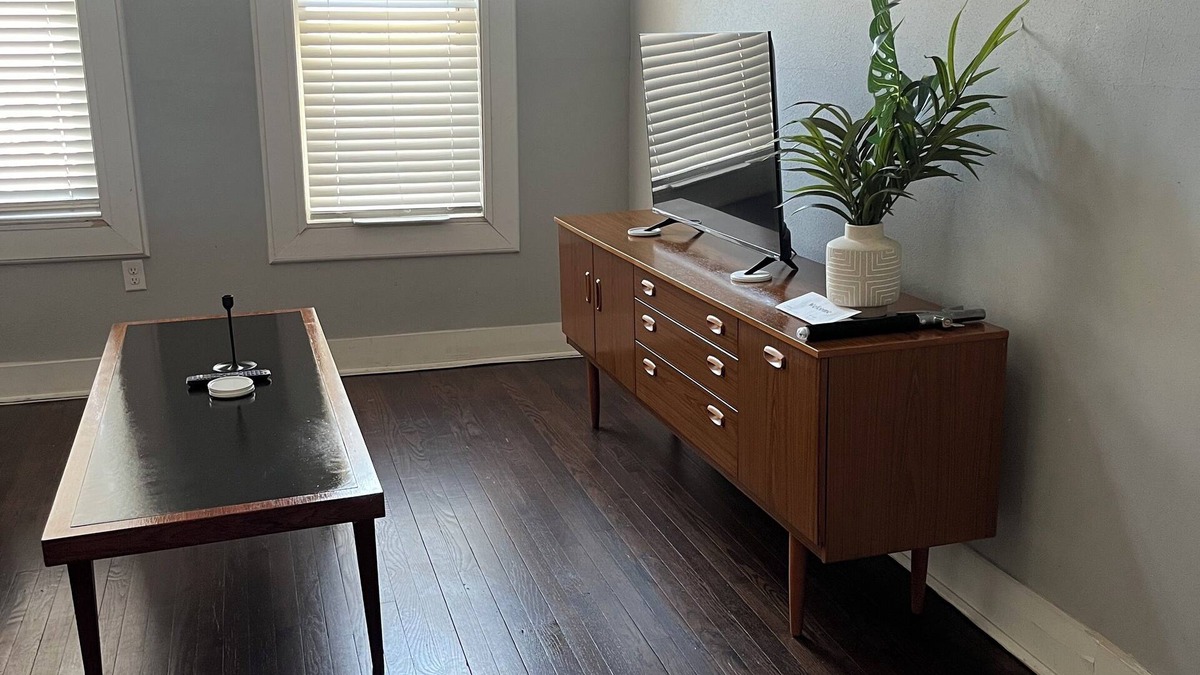 Fifth Ward House | Charming 2-bedroom townhome in wonderful Milwaukee