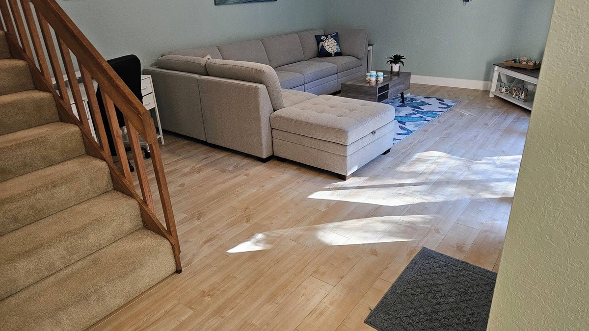 Jupiter Plantation House | Charming 2-bedroom townhome in delightful Jupiter. Close to beaches and fun.