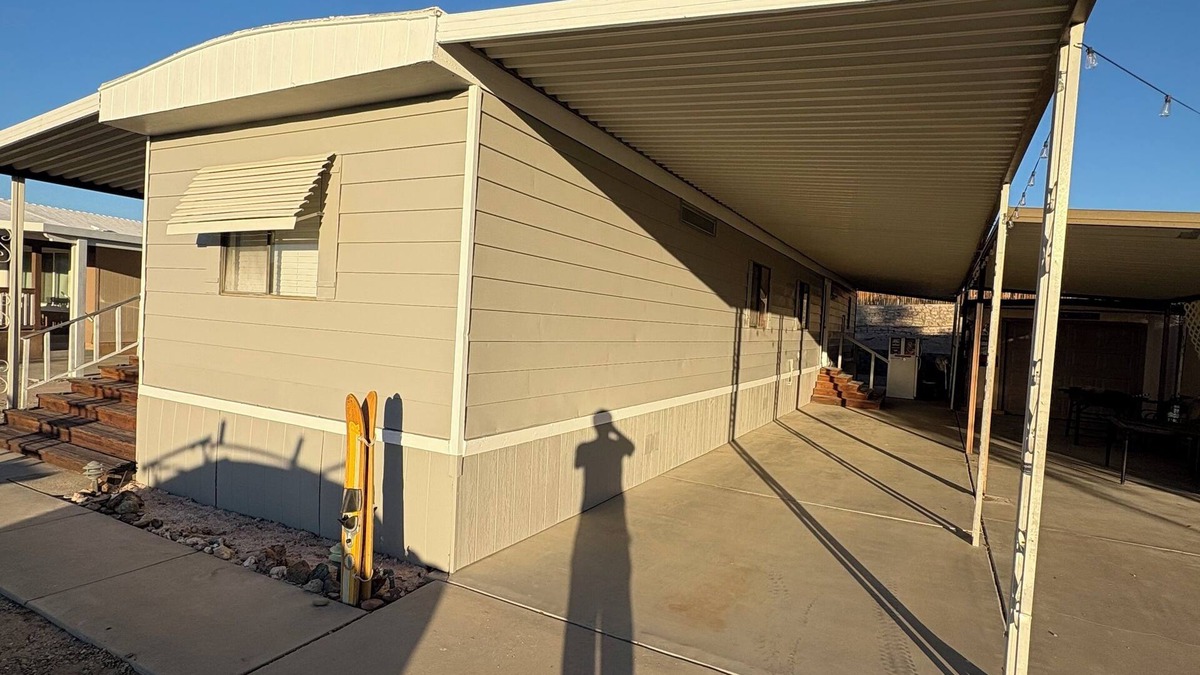 Havasu Lake House | Charming 2-bedroom mobile home with WiFi and AC in Havasu Lake