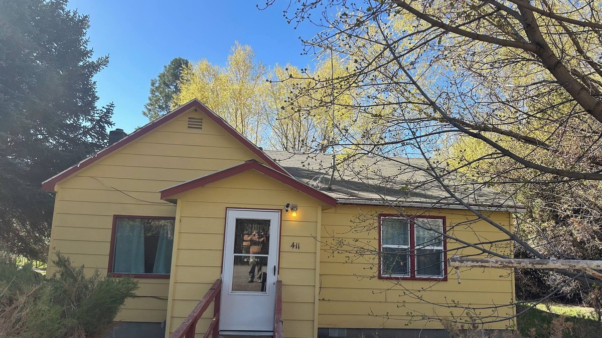 Hot Springs House | Charming 2+ Bedroom private home