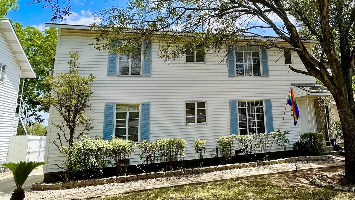 Pecan Valley Apartment | Charming 2 Bedroom! Pet Friendly!
