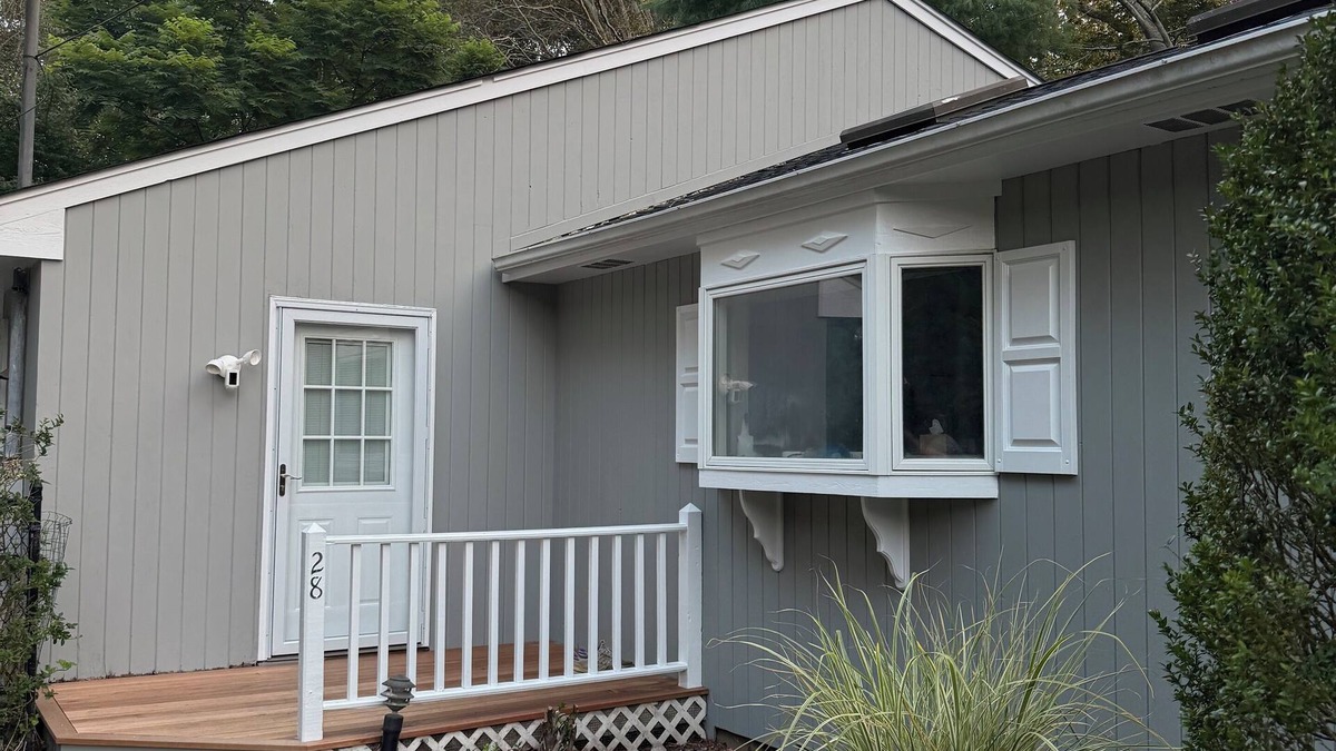 Southampton House | Charming 2-bedroom house with WiFi and AC in wonderful Southampton