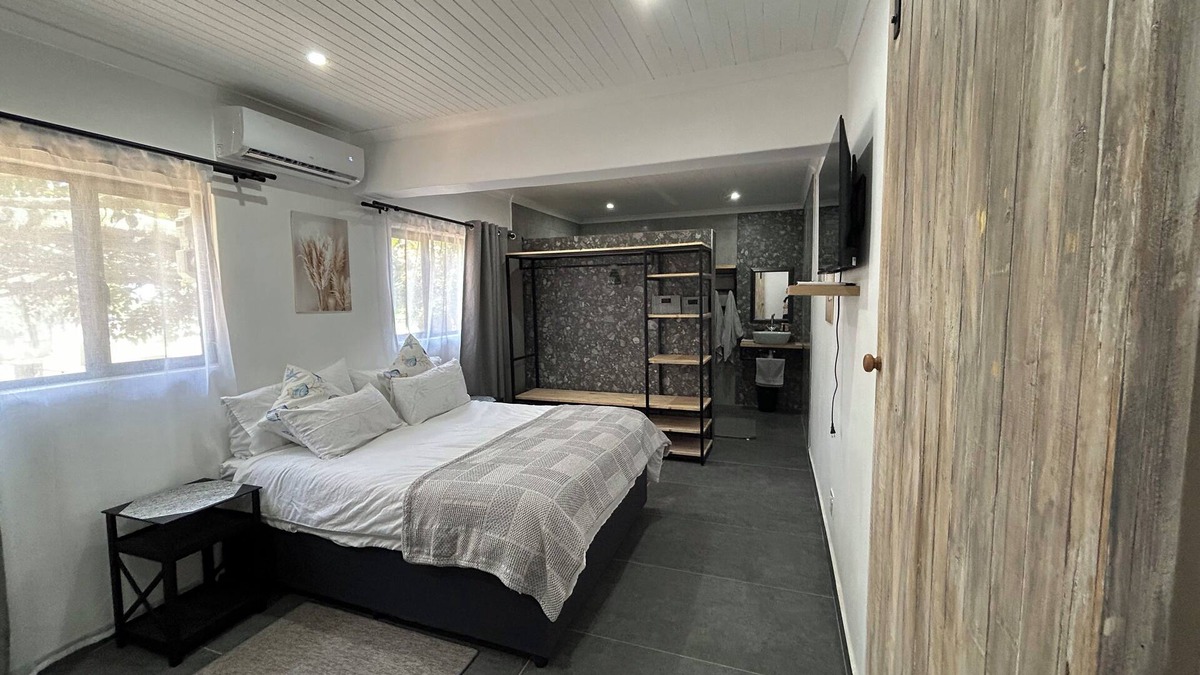 St. Lucia House | Charming 2-bedroom house in welcoming Saint Lucia. Home away from home!