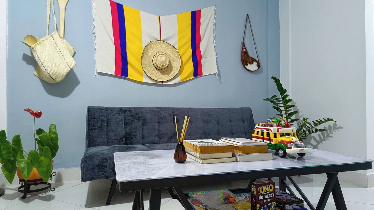 Guadalajara de Buga Apartment | Charming 2-bedroom apartment with WiFi, AC in lovely Guadalajara de Buga