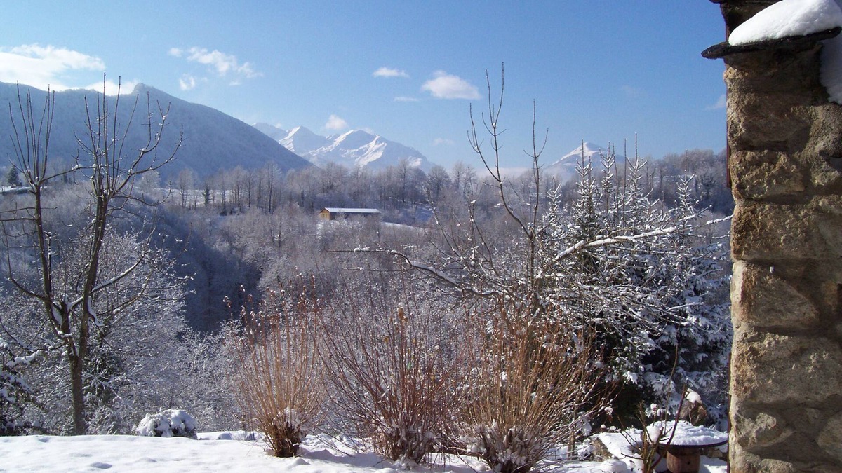 Oust House | Charming 2* mountain house in tranquil hamlet