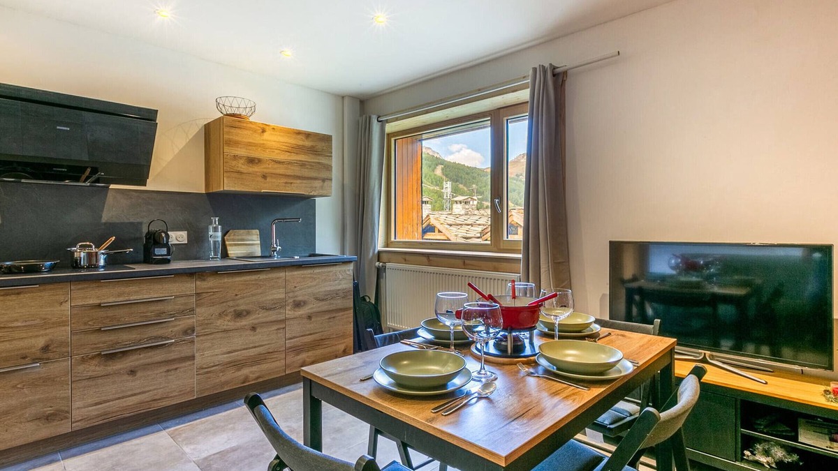 Le Cret Apartment | Charming 2-room in Val d'Isère - WIFI, for 4 pers