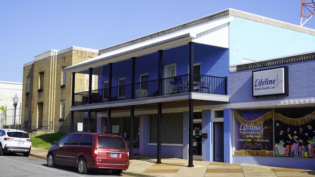 Fulton Apartment | Charming 2BR/2BA Downtown Fulton – Stylish Balcony & Modern Southern Vibes