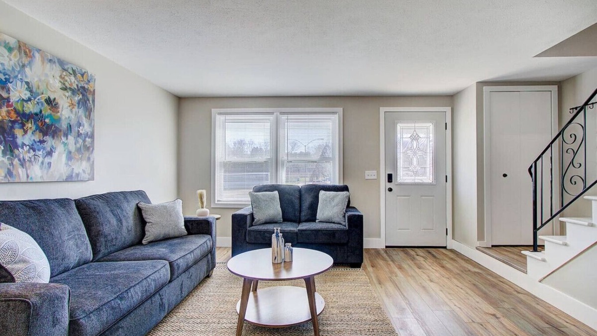 North Canton Apartment | Charming 2BR Apt | Close to Local Attractions