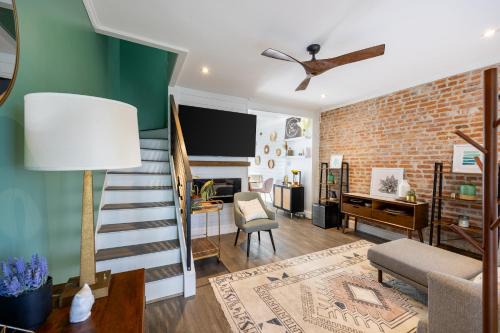 Near Northeast Apartment | Charming 2BR Townhouse with Patio & Parking in DC