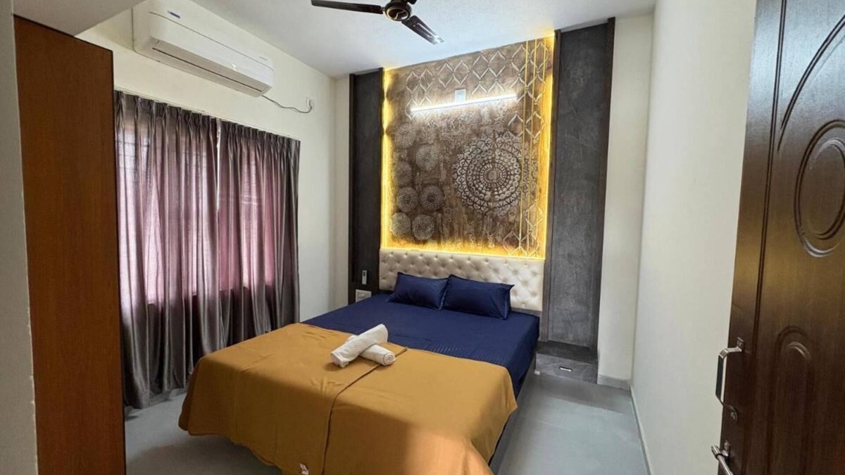 Inna House | Charming 3-bedroom bungalow with WiFi, AC in peaceful Uchilakere