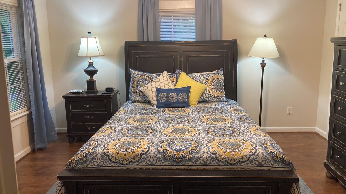 Easley Cottage | Charming 3-bedroom country cottage in beautiful Dacusville area