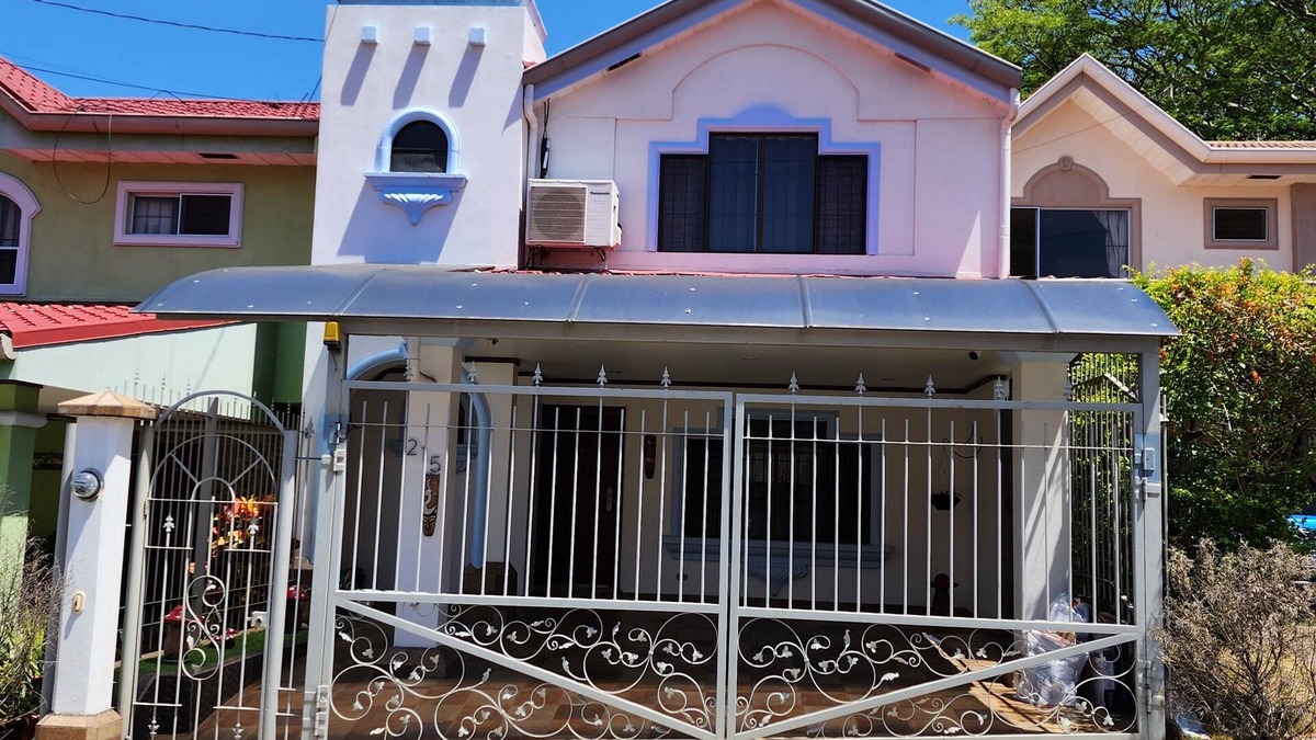 San Antonio de Belen House | Charming 3-bedroom house with WiFi, AC in enchanting San Rafael