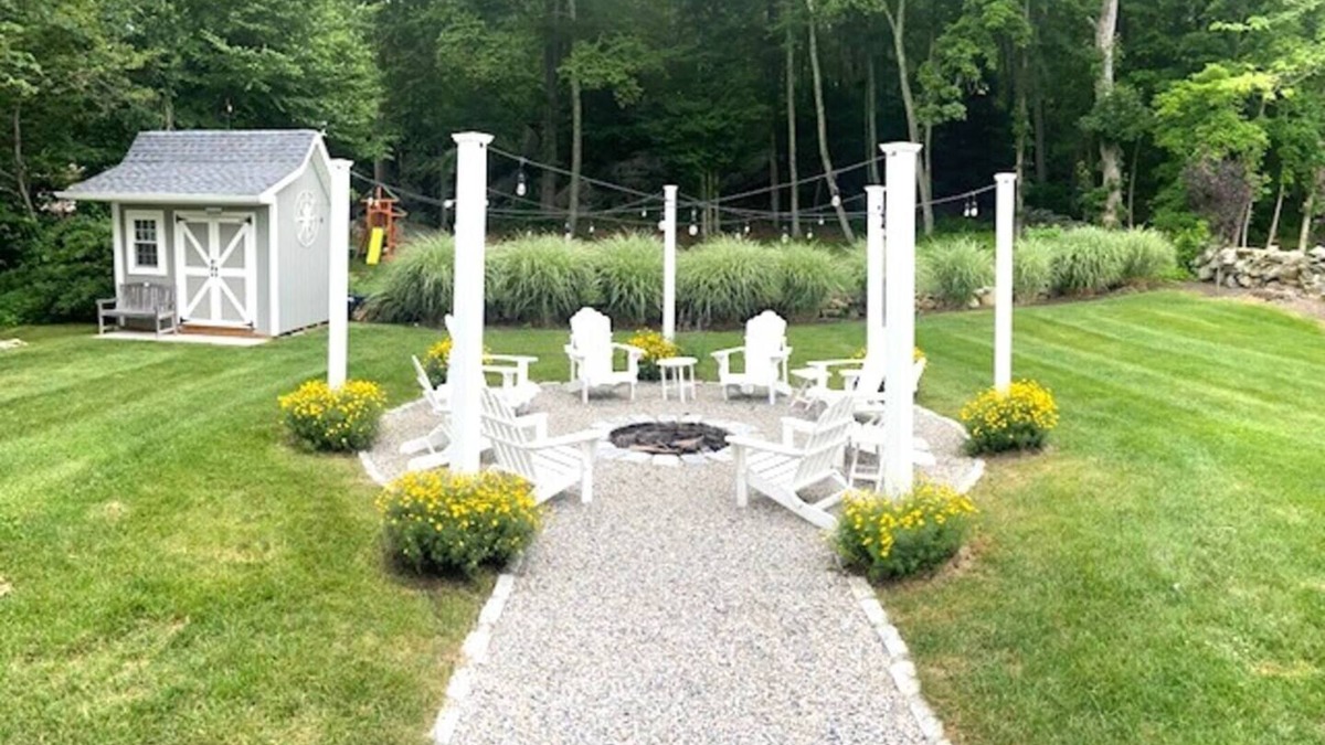 Mystic - New London House | Charming 3-bedroom House 1 mile to Downtown Mystic