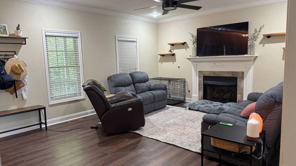 Troutville House | Charming 3-bedroom house in Troutville with EV charging.