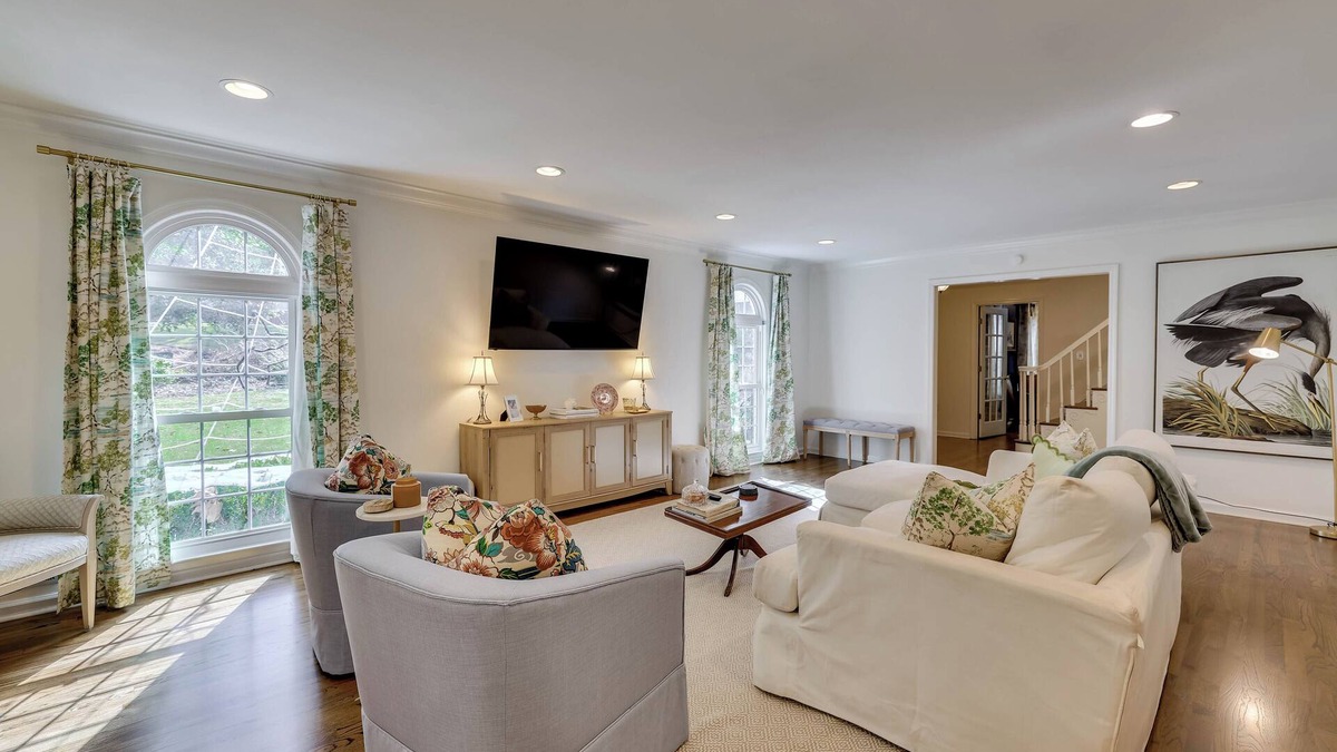 Forest Hills House | Charming 3-bedroom home 3 miles from national in desired neighborhood.