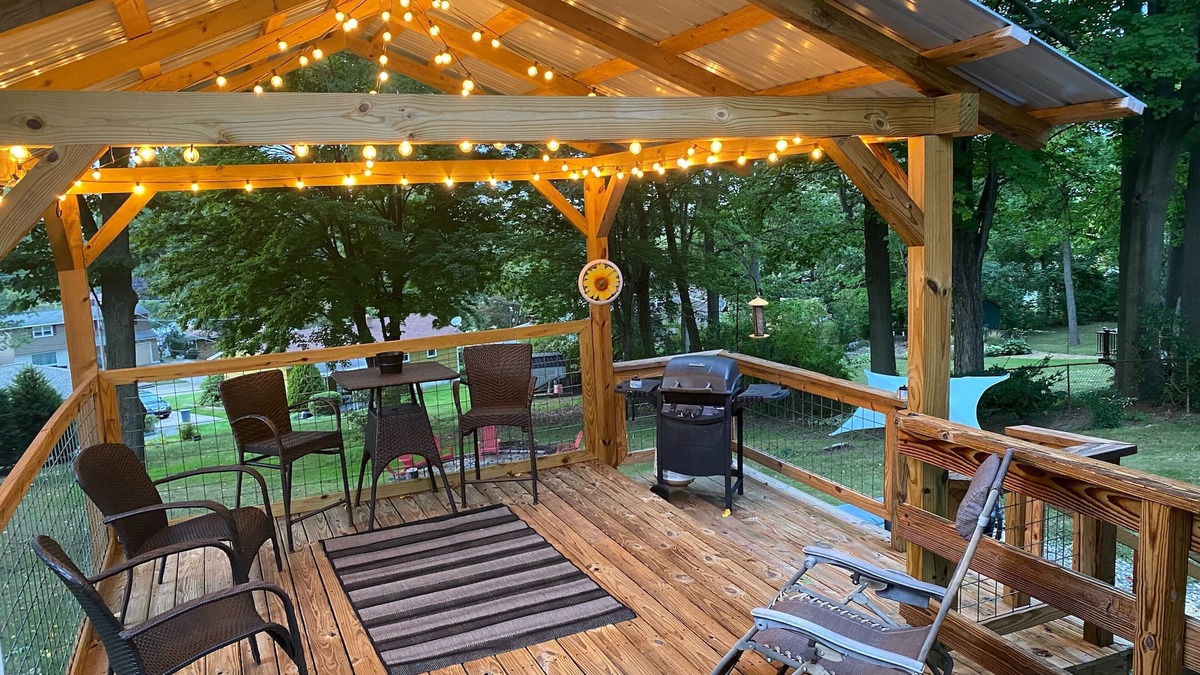 Erie House | Charming 3-bedroom home with off street parking